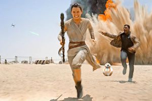 Exponen errores en Star Wars: The Force Awakens