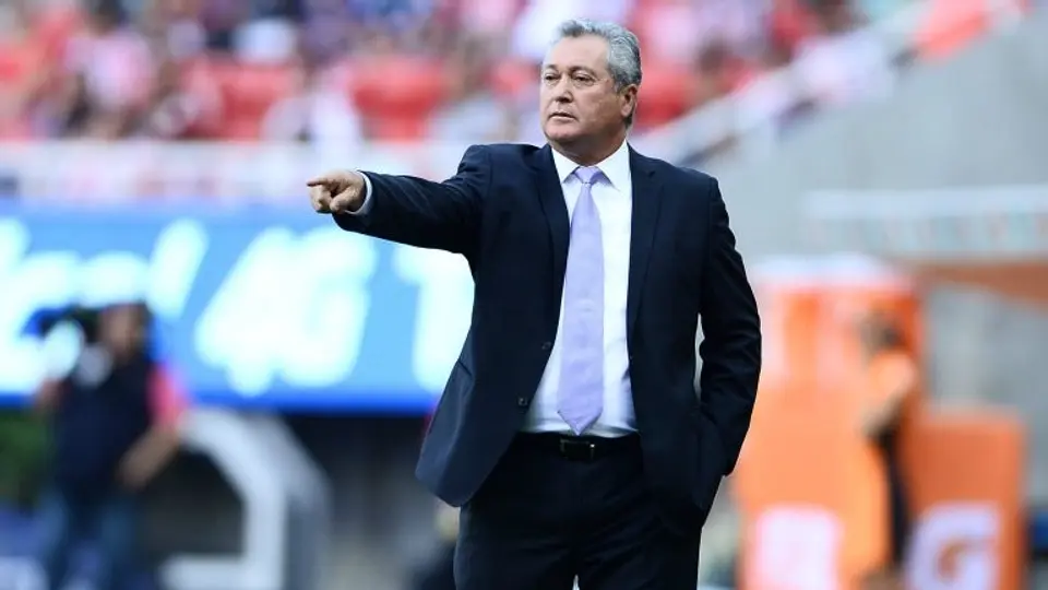 'Osorio no ha hecho los méritos para dirigir al Tri': Vucetich