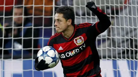 Xabi Alonso quiere a Chicharito en el Bayern Munich