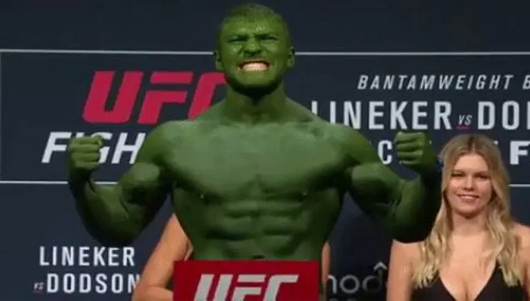 Hulk arriba a los escenarios de la UFC