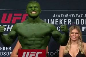 Hulk arriba a los escenarios de la UFC