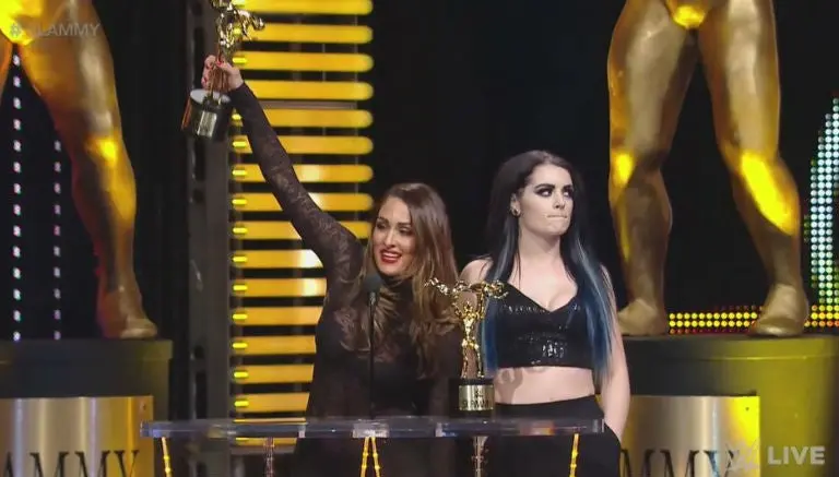 WWE parodia error de Miss Universo