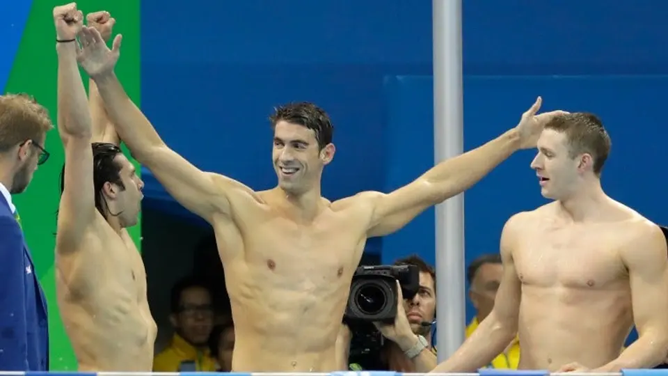 Phelps se despide de JO con 23 medallas de Oro