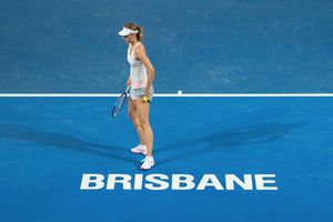 Sharapova y Halep se retiran del torneo de Brisbane