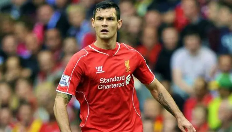 Lovren sufre un 'Beto' e intenta salvar su matrimonio