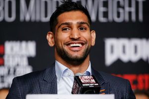 Khan se inspira en el Leicester para vencer a Canelo