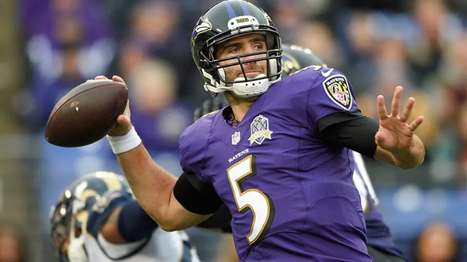 Joe Flacco renueva con Baltimore por tope salarial