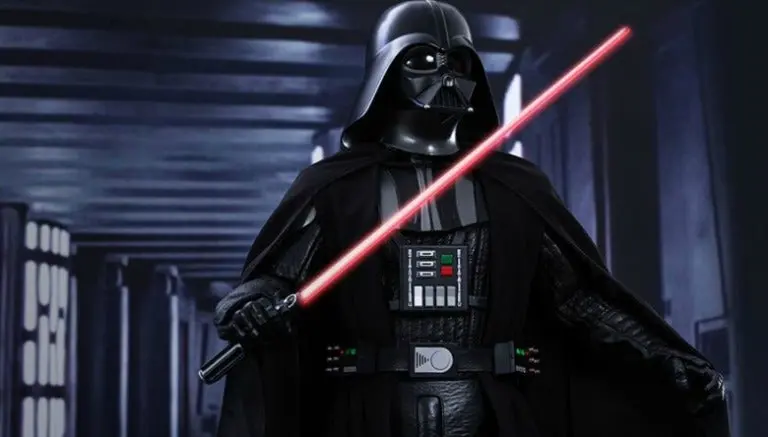 Bebé canta Marcha Imperial de Star Wars