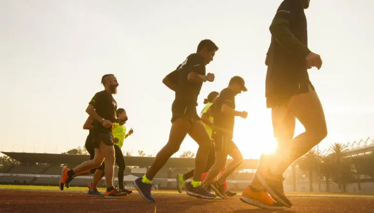 Únete a la Zoom Running Community