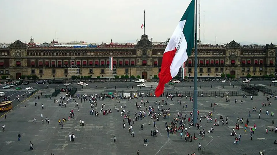 CDMX instala pantallas para Juegos Olímpicos