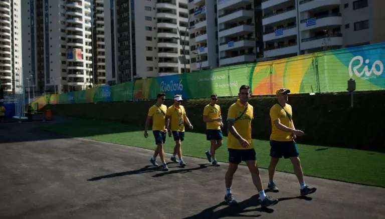 Delegación australiana sufre robo durante incendio