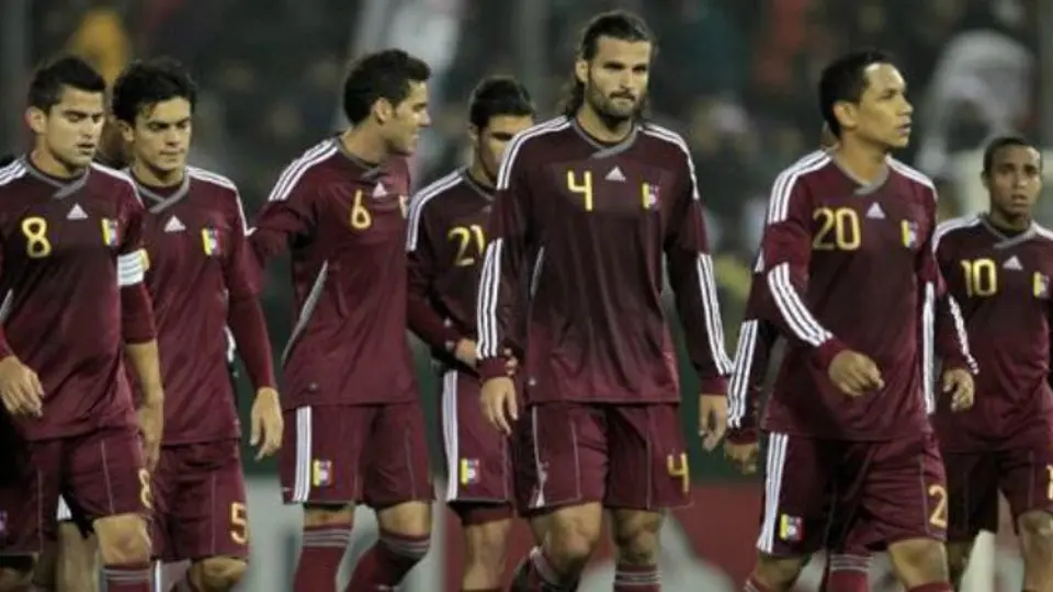 Jugadores de la Vinotinto compran artículos básicos en Brasil