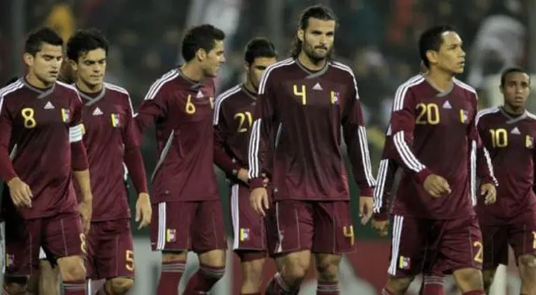 Jugadores de la Vinotinto compran artículos básicos en Brasil