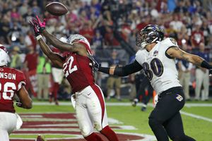 Con vibrante cierre, Cardenales derrota a Cuervos