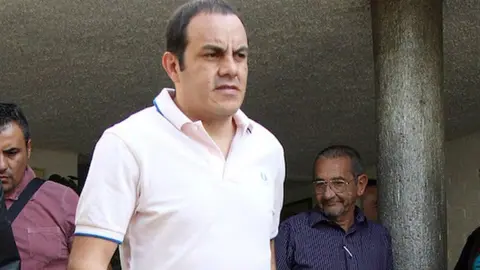 Cuau suspende sesión por ingreso de personas armadas