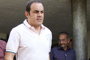 Cuau suspende sesión por ingreso de personas armadas
