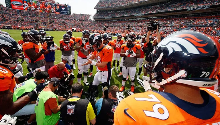Sigue las acciones del Denver vs Kansas City