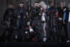 Escuadrón Suicida 'ataca' con trailer y posters