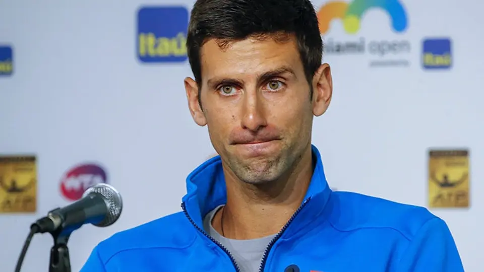 Djokovic se disculpa por declaraciones sobre tenis femenil