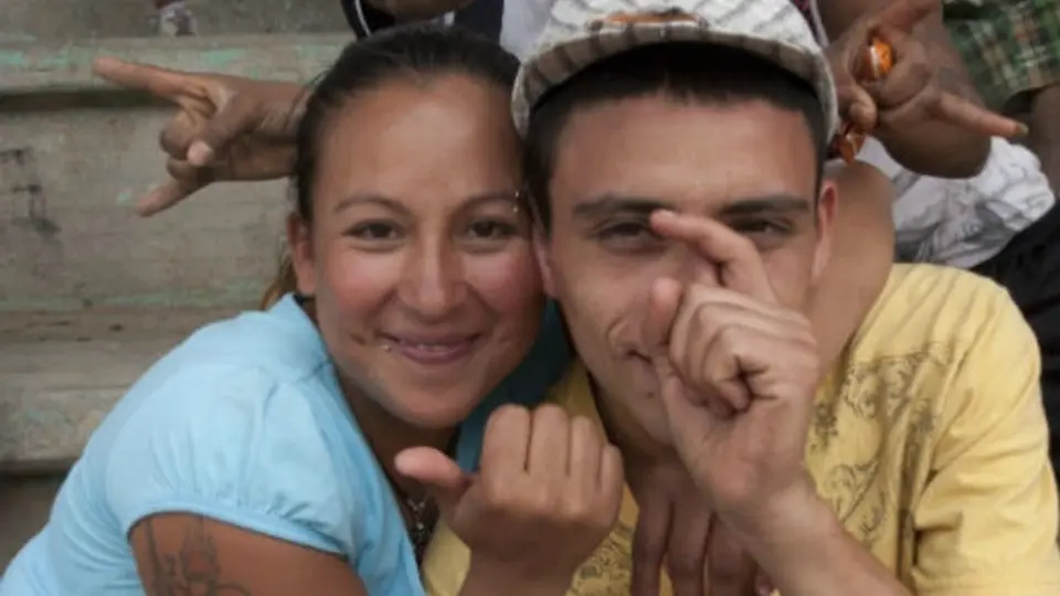 Niñas mexicanas ‘monean’ para adelgazar