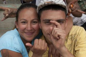 Niñas mexicanas ‘monean’ para adelgazar