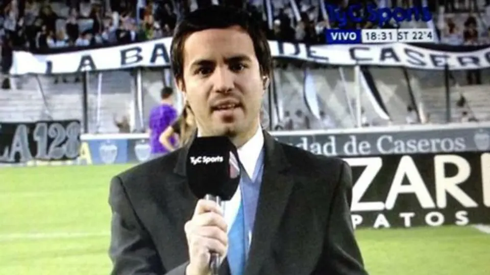 Periodista deportivo acosador es 'balconeado' en redes