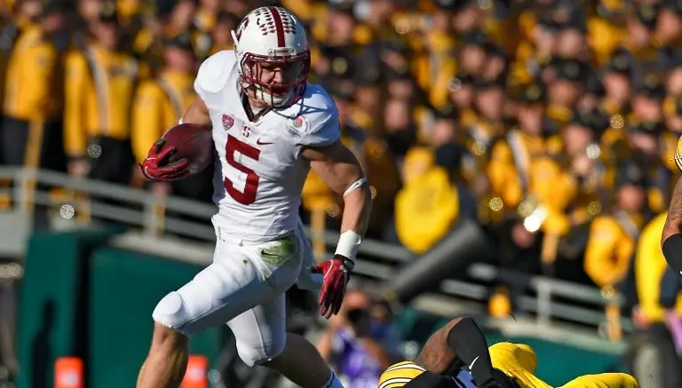 Stanford se lleva el Rose Bowl con paliza sobre Iowa