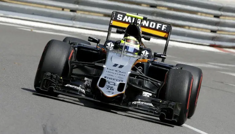 Checo Pérez se luce en Mónaco y logra el tercer puesto