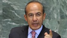 Felipe Calderón sufre accidente en Quintana Roo