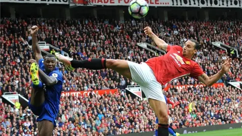 Manchester United da baile al Leicester en Old Trafford