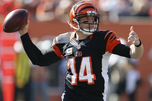 Dalton comanda remontada histórica sobre Seattle