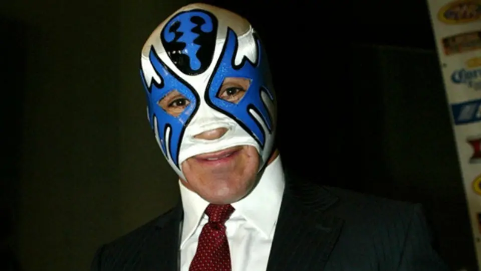 Senadores proponen 'Día de la Lucha Libre'