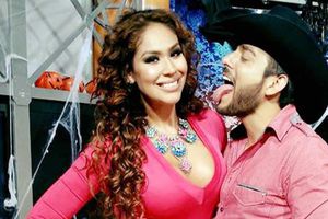 Conductora es acosada y obligada a desmentirlo