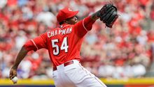 Yankees gana la batalla por Aroldis Chapman