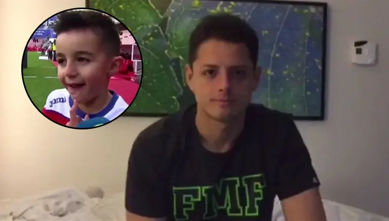 Chicharito envía saludo a su pequeño fan español