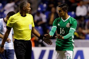 Árbitro anula tanto válido del Tri Sub 23 contra Argentina