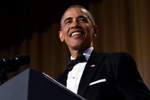 Barack Obama se burla de Donald Trump