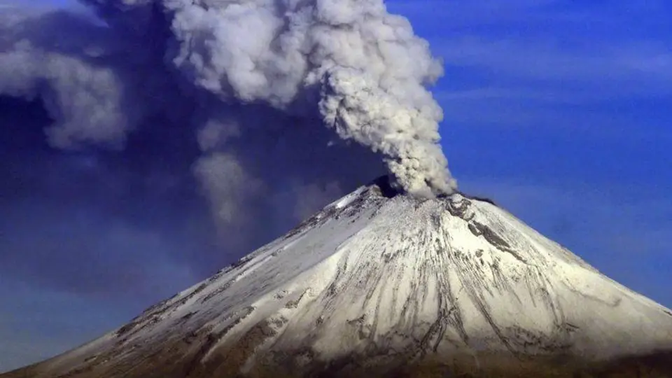 Ceniza del Popocatépetl alcanza el sur de la CDMX
