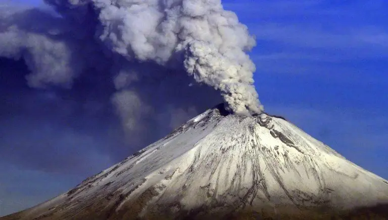 Ceniza del Popocatépetl alcanza el sur de la CDMX