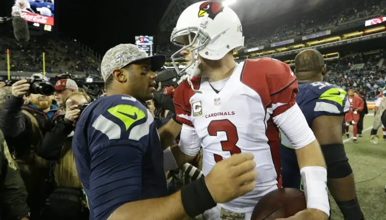 Arizona remonta y vence por 39-32 a Seattle
