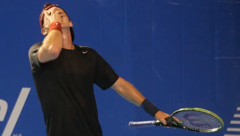 Mexicanos, fuera de singles en AMT 2016