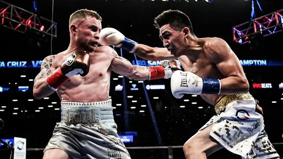 Leo Santa Cruz pierde invicto y la corona frente a Frampton