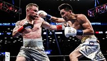 Leo Santa Cruz pierde invicto y la corona frente a Frampton