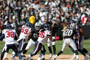Boletos para el Houston-Raiders en el Azteca, a la venta en junio