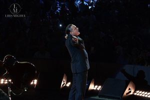Luis Miguel suspende concierto tras 15 minutos de show