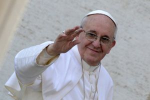 EPN da la bienvenida a Papa Francisco