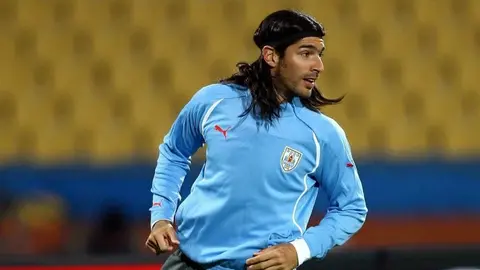 'Loco' Abreu hace polémica elección en su ranking histórico: Brasil por encima de Uruguay