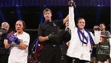 Alexa Grasso acribilla a Esquibel en su regreso a  la jaula
