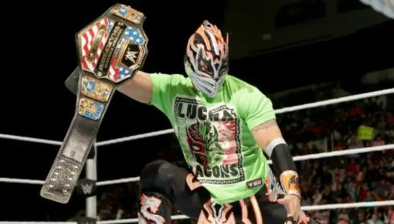 Kalisto reconquista el campeonato de EU en Royal Rumble