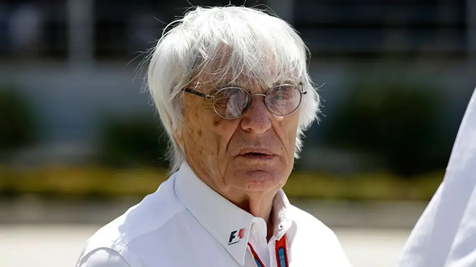 'Mujeres, incapaces de pilotar un F1': Ecclestone